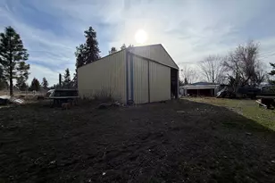 3592 E Lake Ave, Chiloquin, OR 97624 - Photo 7