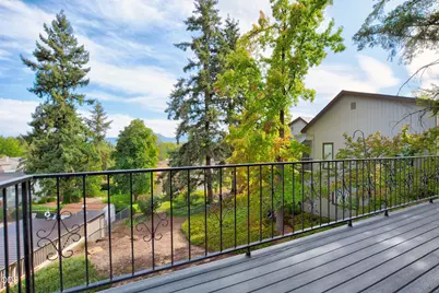 257 Mount Echo Drive, Medford, OR 97504 - Photo 13