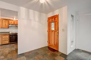 257 Mount Echo Dr, Medford, OR 97504 - Photo 7