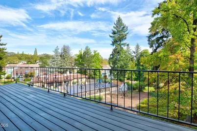 257 Mount Echo Drive, Medford, OR 97504 - Photo 11