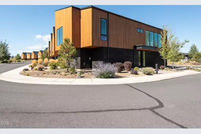 19332 Outrider Loop, Bend, OR 97702 - Photo 41