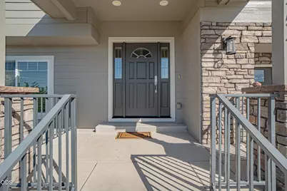 2454 Herrington Way, Medford, OR 97504 - Photo 3