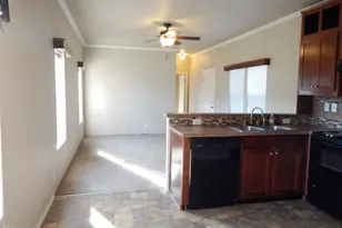 22071 Hwy 62, Shady Cove, OR 97539 - Photo 3