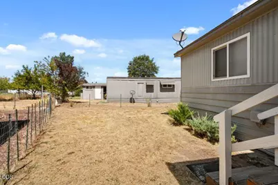 113 Briarwood Way #82, Grants Pass, OR 97526 - Photo 15