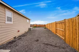 2569 NW Upas Way, Redmond, OR 97756 - Photo 31