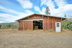 71 Yale Creek Rd, Jacksonville, OR 97530 - Photo 87