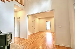 71 Yale Creek Rd, Jacksonville, OR 97530 - Photo 9