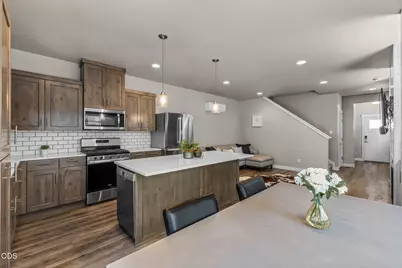 20251 Hardy Road, Bend, OR 97703 - Photo 9