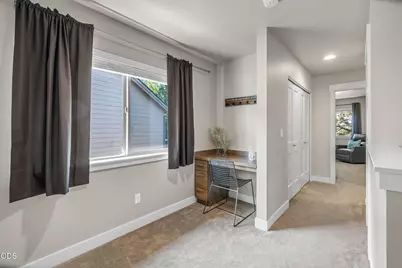 20251 Hardy Road, Bend, OR 97703 - Photo 15