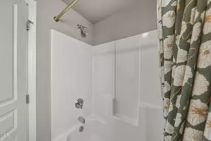 21188 SE Azalia Ave, Bend, OR 97702 - Photo 33