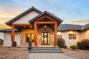 62825 Montara Dr, Bend, OR 97701 - Photo 5