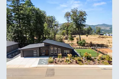 409 Selah Lane, Cave Junction, OR 97523 - Photo 25