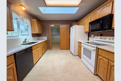 5807 Southgate Drive, Klamath Falls, OR 97603 - Photo 13