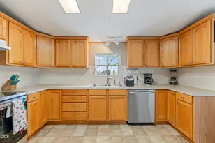 8204 SW Sand Ridge Rd, Terrebonne, OR 97760 - Photo 9