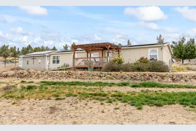 8204 SW Sand Ridge Road, Terrebonne, OR 97760 - Photo 1