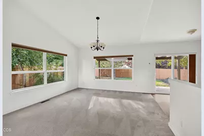 2829 NW 19th Street, Redmond, OR 97756 - Photo 9