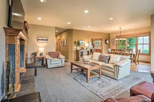 637 W Jefferson Ave, Sisters, OR 97759 - Photo 3