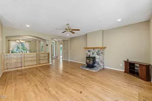 1946 Lampman Rd, Gold Hill, OR 97525 - Photo 9