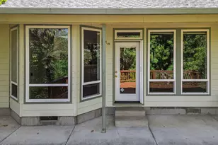 1946 Lampman Rd, Gold Hill, OR 97525 - Photo 41