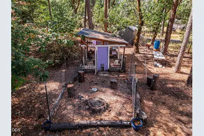 1946 Lampman Road, Gold Hill, OR 97525 - Photo 45
