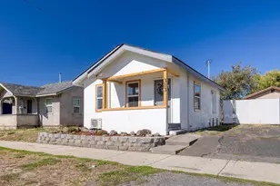 313 Martin St, Klamath Falls, OR 97601 - Photo 1