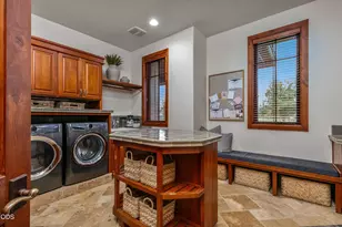 22155 Rickard Rd, Bend, OR 97702 - Photo 17