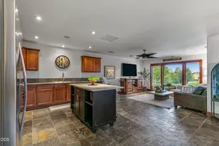 22155 Rickard Rd, Bend, OR 97702 - Photo 33