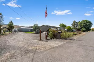 1378 NW Studebaker Dr, Prineville, OR 97754 - Photo 37