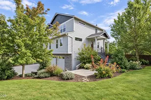 116 NE 13th Ave, Albany, OR 97321 - Photo 1