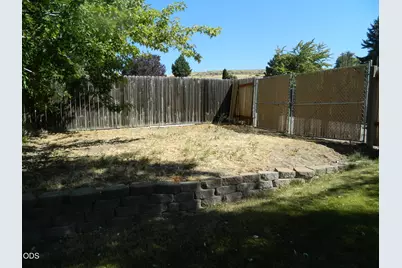 10107 Wright Avenue, Klamath Falls, OR 97603 - Photo 19
