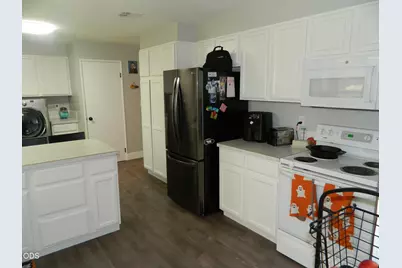 10107 Wright Avenue, Klamath Falls, OR 97603 - Photo 7