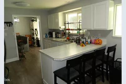 10107 Wright Avenue, Klamath Falls, OR 97603 - Photo 9
