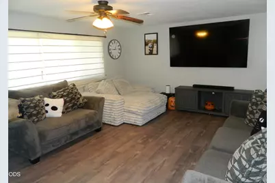 10107 Wright Avenue, Klamath Falls, OR 97603 - Photo 3