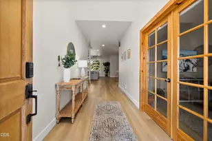 2048 NE Cradle Mountain Way, Bend, OR 97701 - Photo 5
