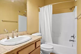 2048 NE Cradle Mountain Way, Bend, OR 97701 - Photo 29