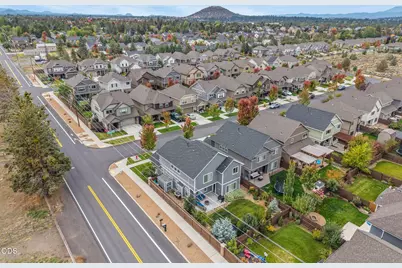 3543 NE Crystal Springs Drive, Bend, OR 97701 - Photo 57