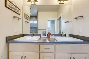 3977 Wyoming Ln, Medford, OR 97504 - Photo 17