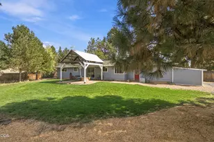 61563 Newberry Dr, Bend, OR 97702 - Photo 35
