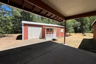 2300 Thompson Creek Rd, Selma, OR 97538 - Photo 7