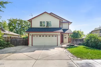 719 Newtown Street, Medford, OR 97501 - Photo 1