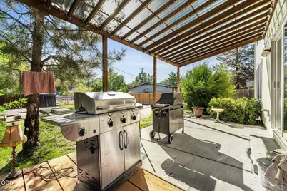 719 Newtown Street, Medford, OR 97501 - Photo 21