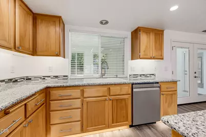 2086 Terrel Drive, Medford, OR 97501 - Photo 9