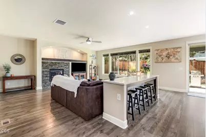 63177 NE Meridian Place, Bend, OR 97701 - Photo 11