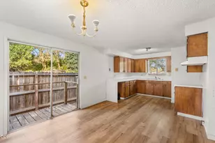 947 Dakota Ave, Medford, OR 97501 - Photo 5