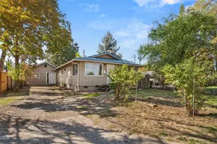 947 Dakota Ave, Medford, OR 97501 - Photo 29