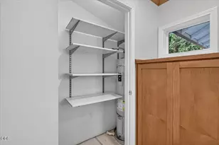 555 Beach St, Ashland, OR 97520 - Photo 25