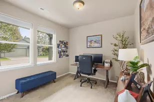 1624 W Williamson Ave, Sisters, OR 97759 - Photo 19