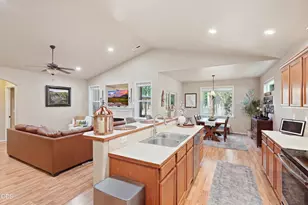 1624 W Williamson Ave, Sisters, OR 97759 - Photo 9