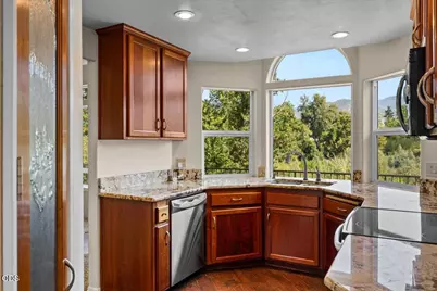900 SE Mystic Drive, Grants Pass, OR 97527 - Photo 9