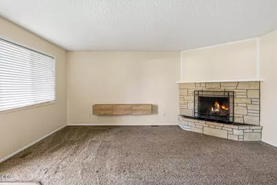 914 SW 15th Street, Redmond, OR 97756 - Photo 7